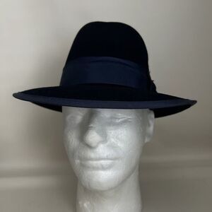 Capas Design Mens Fedora Hat Medium Black 100% Wool Feather Satin Lined USA Made